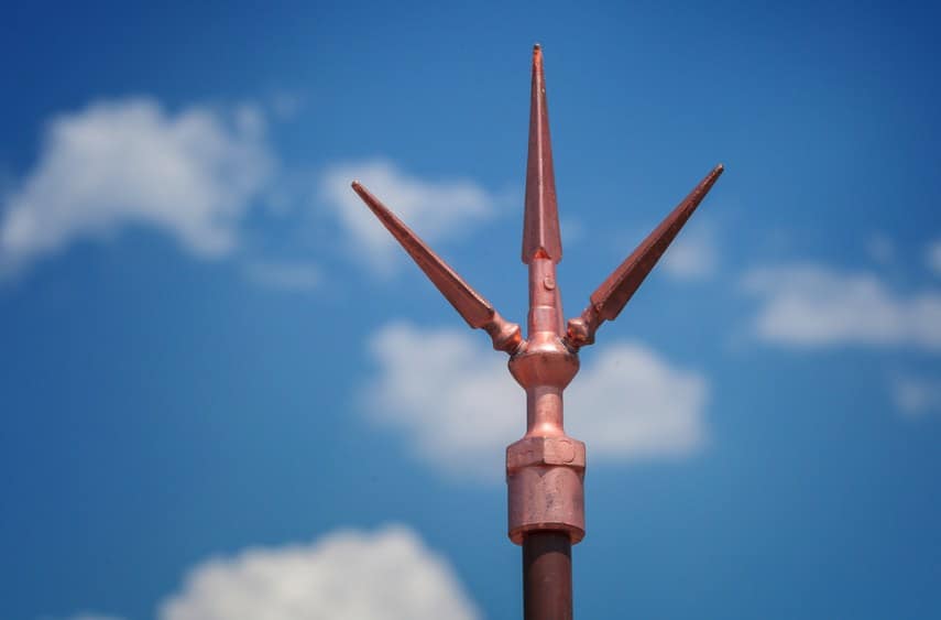 Jasa Pasang Penangkal Petir dan Pasang Grounding di Malang