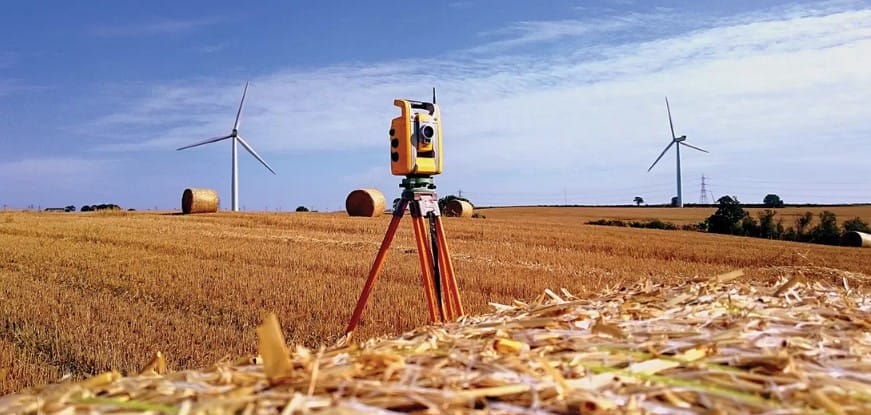 Survei Topografi untuk Perencanaan Pembangkit Listrik Tenaga Angin