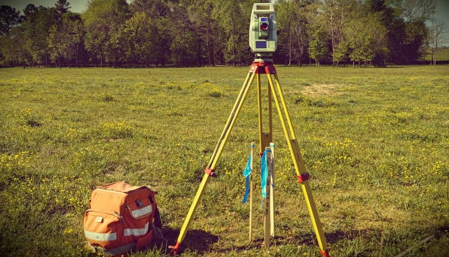 Survei Topografi untuk Perencanaan Rekreasi Luar Ruangan
